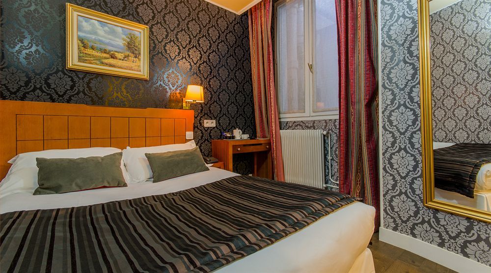 Hotel Pilime Párizs Kültér fotó